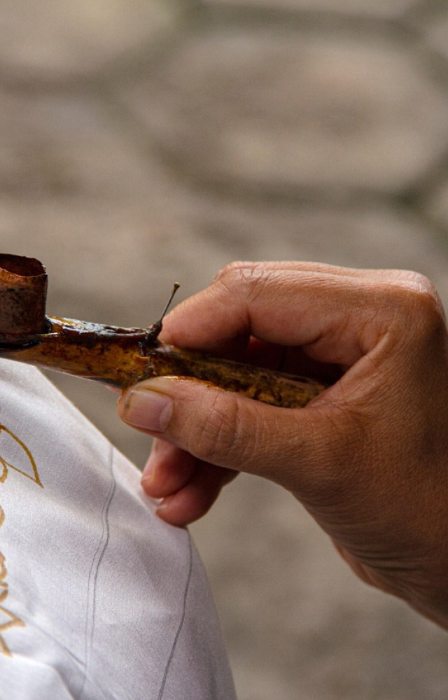 Kemeja Batik Modern